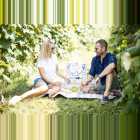 Kellerstoeckl Paar Picknick2